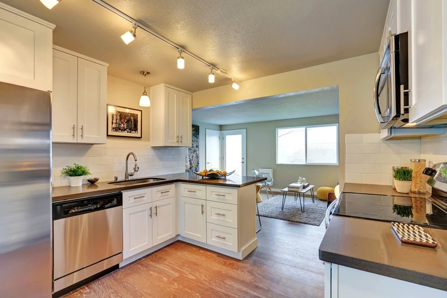 Benefits Of Hiring Professional Kitchen Remodeling Services in Pico Rivera, CA Benefits Of Hiring Professional Kitchen Remodeling Services in Pico Rivera, CA